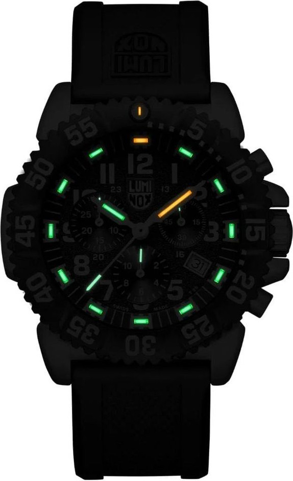Watch Luminox Gray Rubber Sport