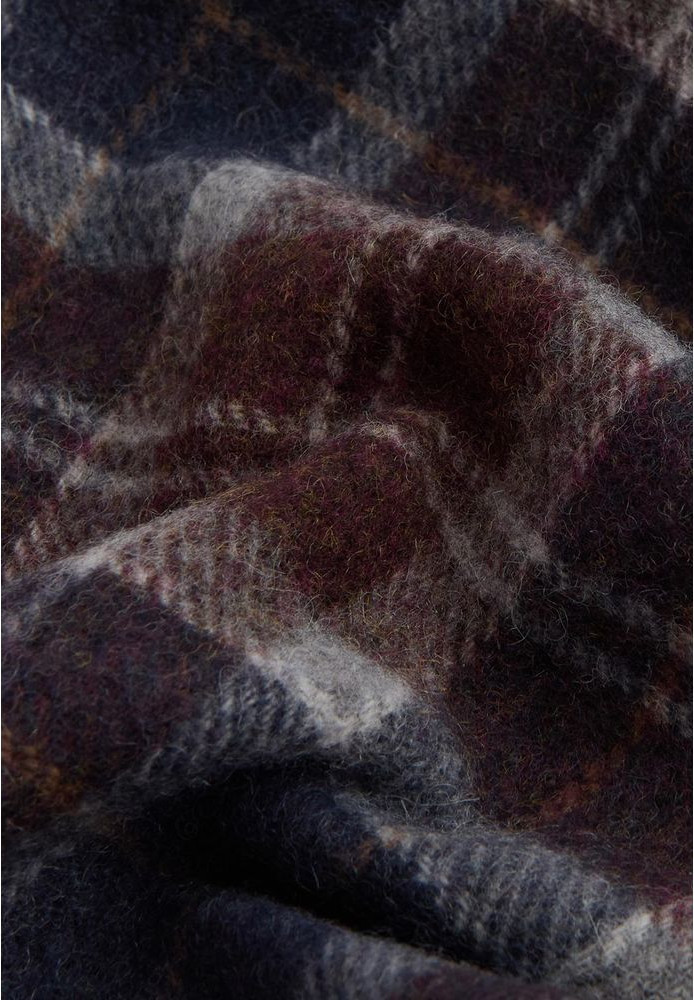 Scarf Barbour