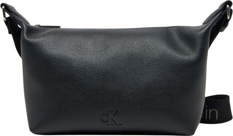 Calvin Klein sumkasi