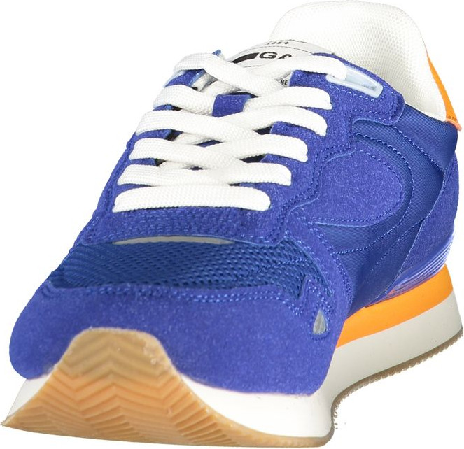 Sneaker Gas