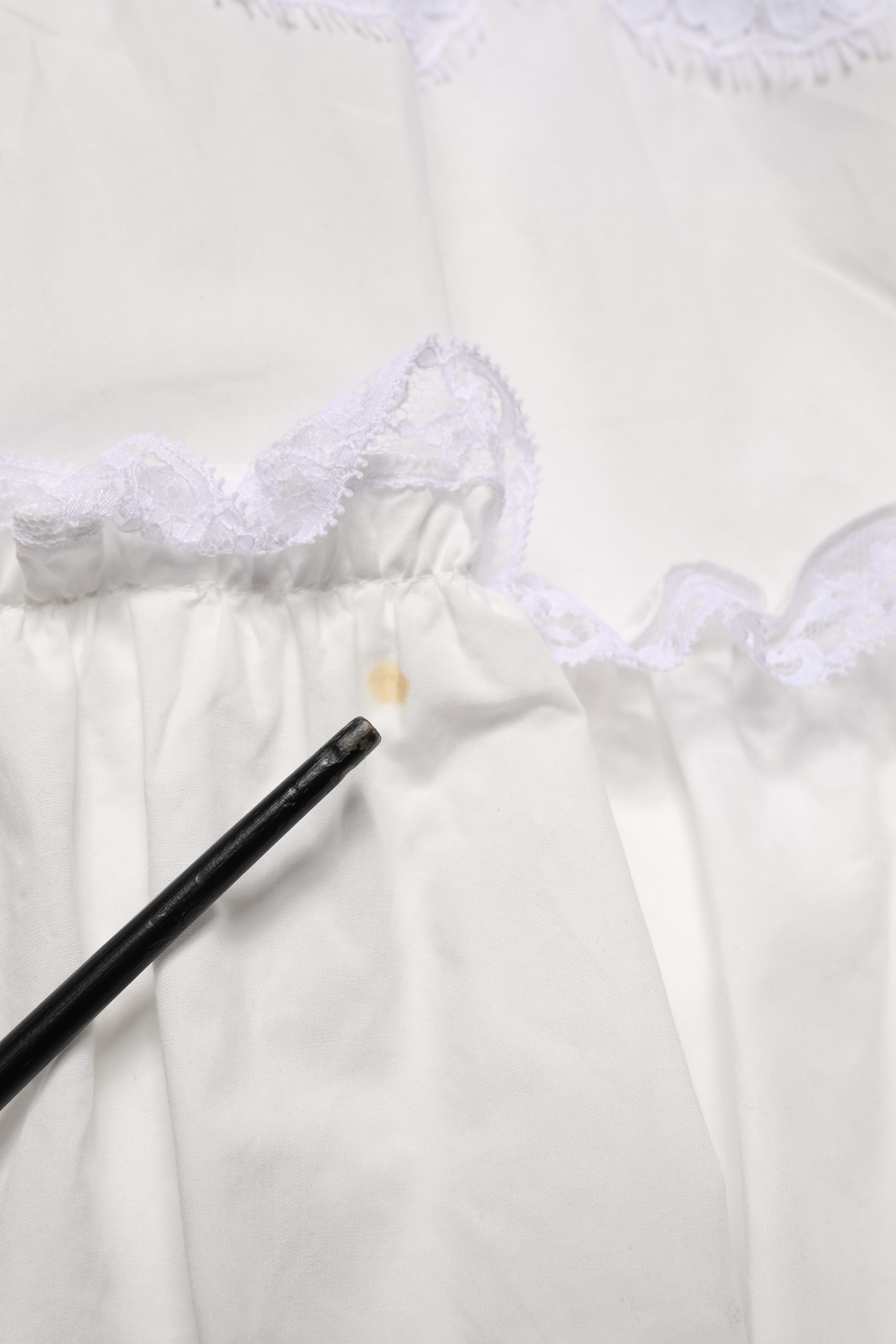 Weißes ärmelloses Spitzen-Maxikleid aus Baumwolle von Dolce & Gabbana