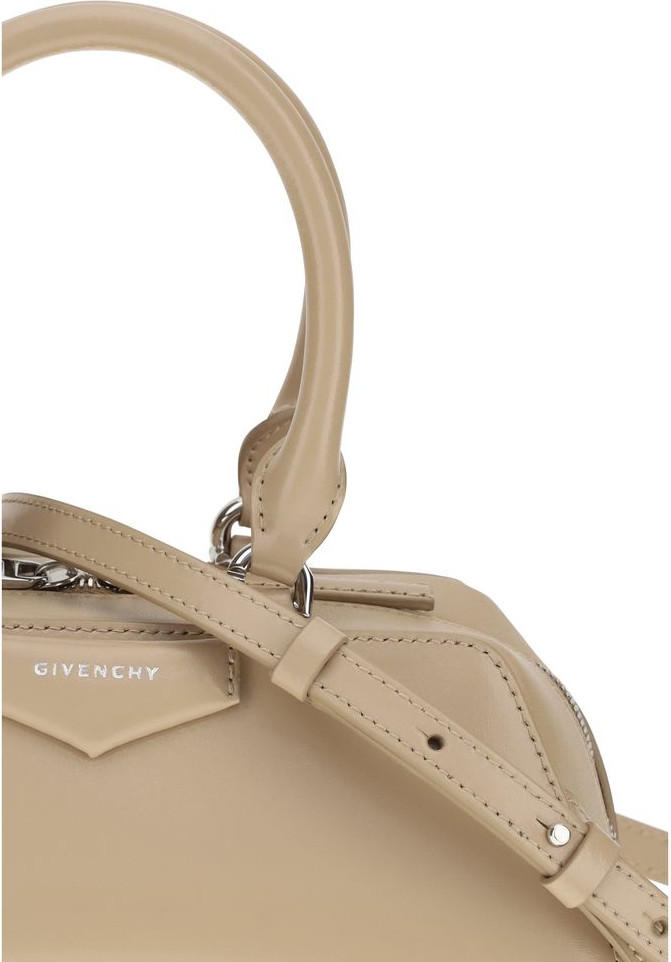 Сумка Givenchy Antigona East-West