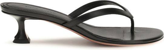 Однотонные сандалии Amina Muaddi Juliette Thong Sandals