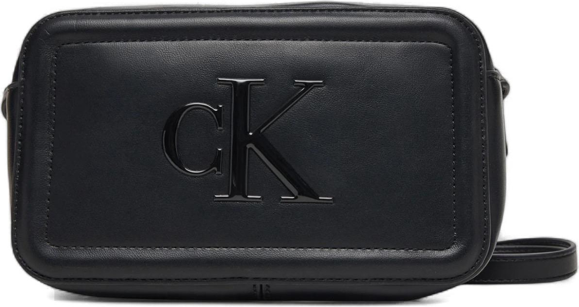 Calvin Klein sumkasi