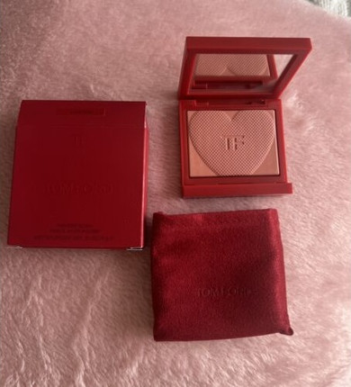 Powder Blush Tom Ford Love Collection