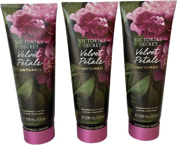 Body Lotion Victoria's Secret Velvet Petals Untamed Almond