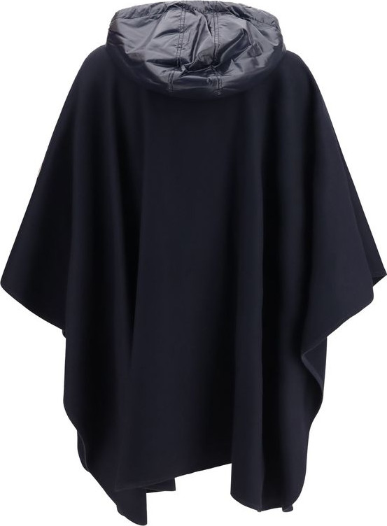 Cape Moncler