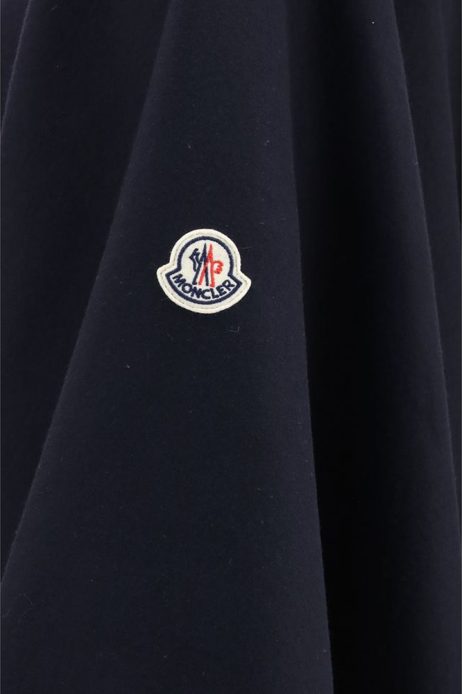 Cape Moncler